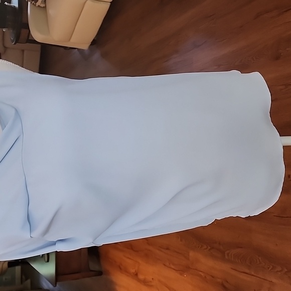 Top - Picture 3 of 3